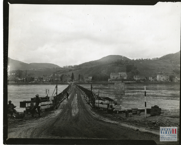 Rhine river pontoon bridge, 1945