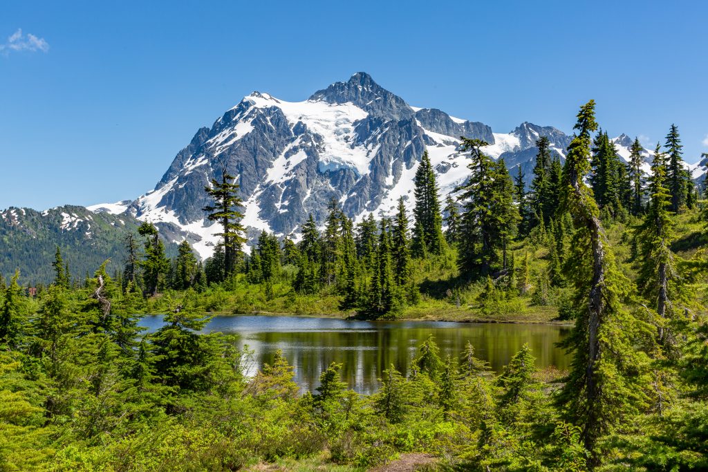 Picture lake in Mt. Baker-Snoqualmie national forest